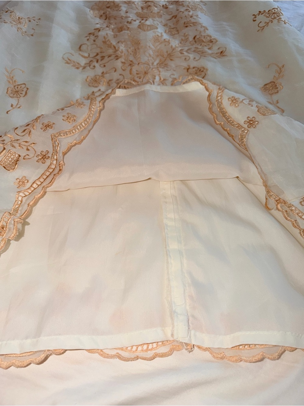 Traditional Filipiniana Dress Ivory with gold embroidery - Picture 10 of 16